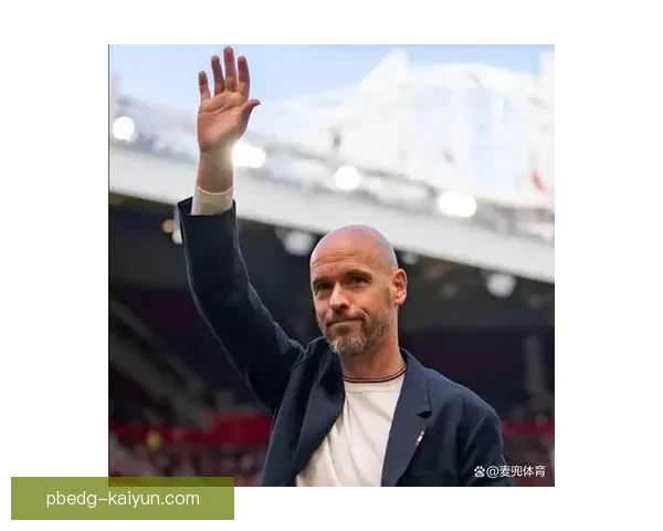 滕哈赫球队节奏控制表现稳健，有望提升战斗力