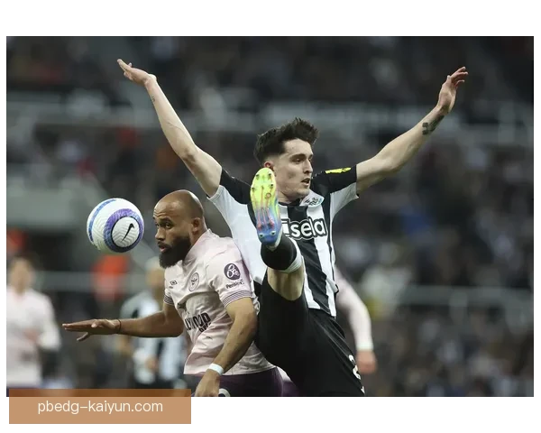 弗拉霍维奇状态回暖,近期进球表现引发关注 弗拉霍维奇状态回暖,近期进球表现引发关注