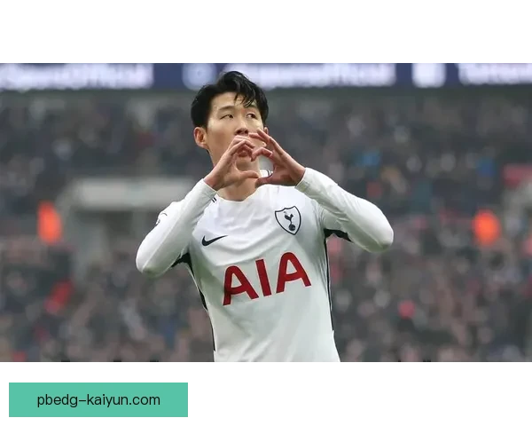 韩国队孙兴慜军礼展现国家队精神 赢得球迷赞誉